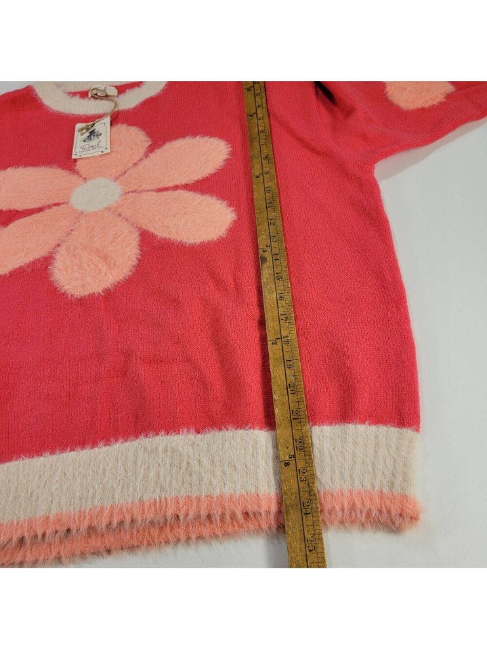 NWT Easel Coral Fuzzy Daisy Flower Print Loose Fit Knit Sweater Medium - CL004 - Picture 6 of 16